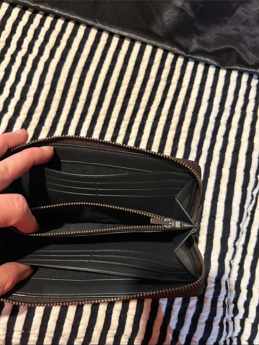 Coach Two-Tone Orange and Brown Zip Wallet - Picture 5 of 8